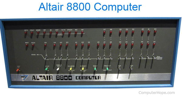 با آلتیر 8800 (Altair 8800) اولین کامپیوتر شخصی دنیا آشنا شویم. . آموزشگاه رایگان خوش آموز